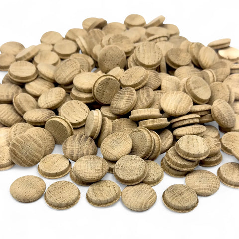 pile of 20 mm oak mushroom button plugs