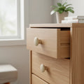 59 mm rund Holz Möbelknopf installed on cabinet door